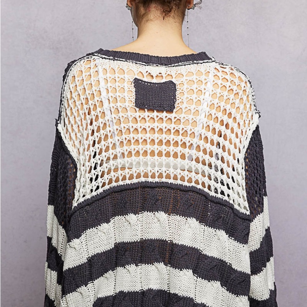 POL Colorblock Knit Sweater - Picture 3 of 5